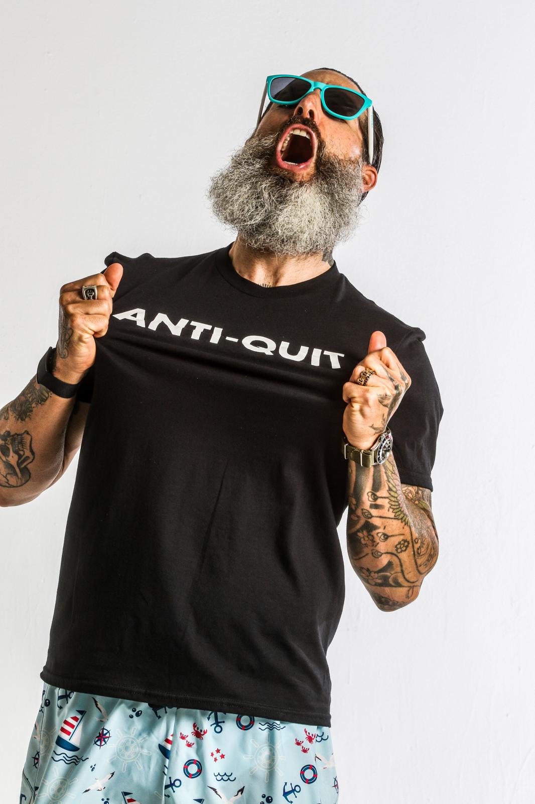 ANTI-QUIT Tee Blackout  UNISEX